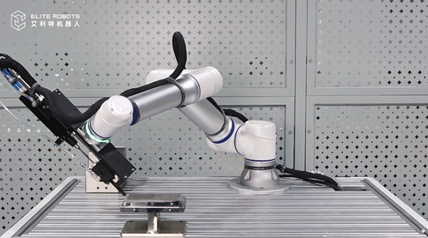 AG庄闲CSR回转体机械手,工业生产更灵活的选择